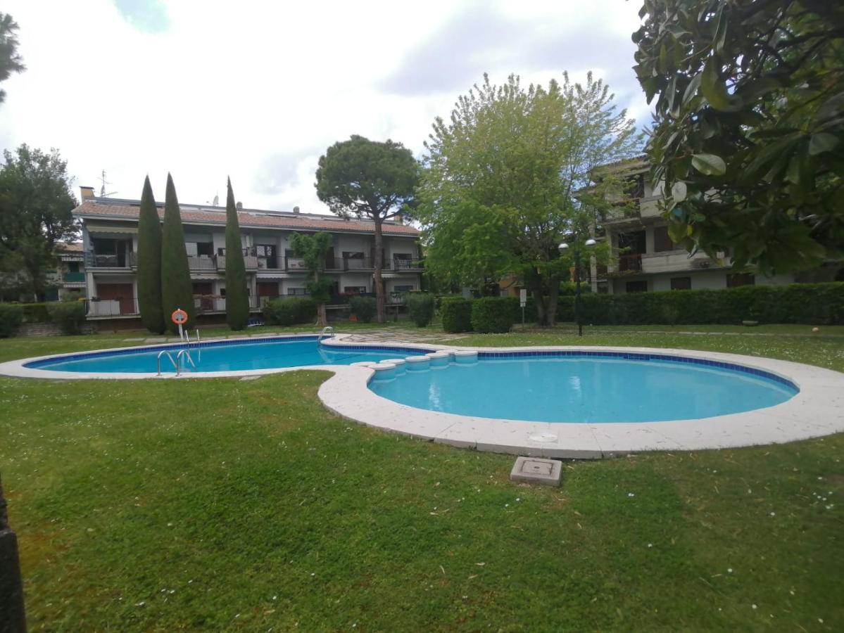 Lucky Apartment 2 Sirmione Esterno foto