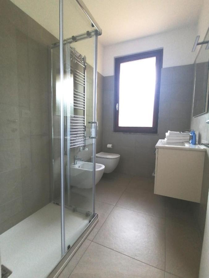Lucky Apartment 2 Sirmione Esterno foto