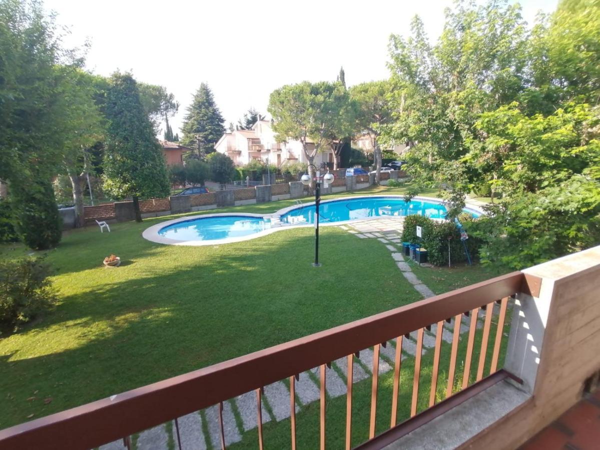 Lucky Apartment 2 Sirmione Esterno foto